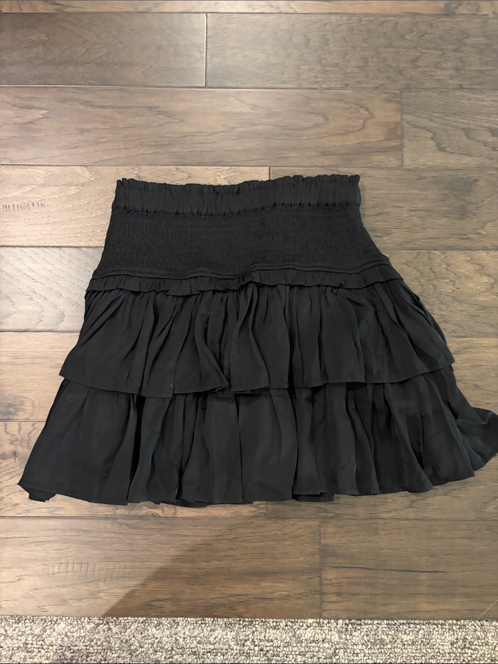New with Tags Avara smocked Elastic Waist Tiered Skirt Sz L